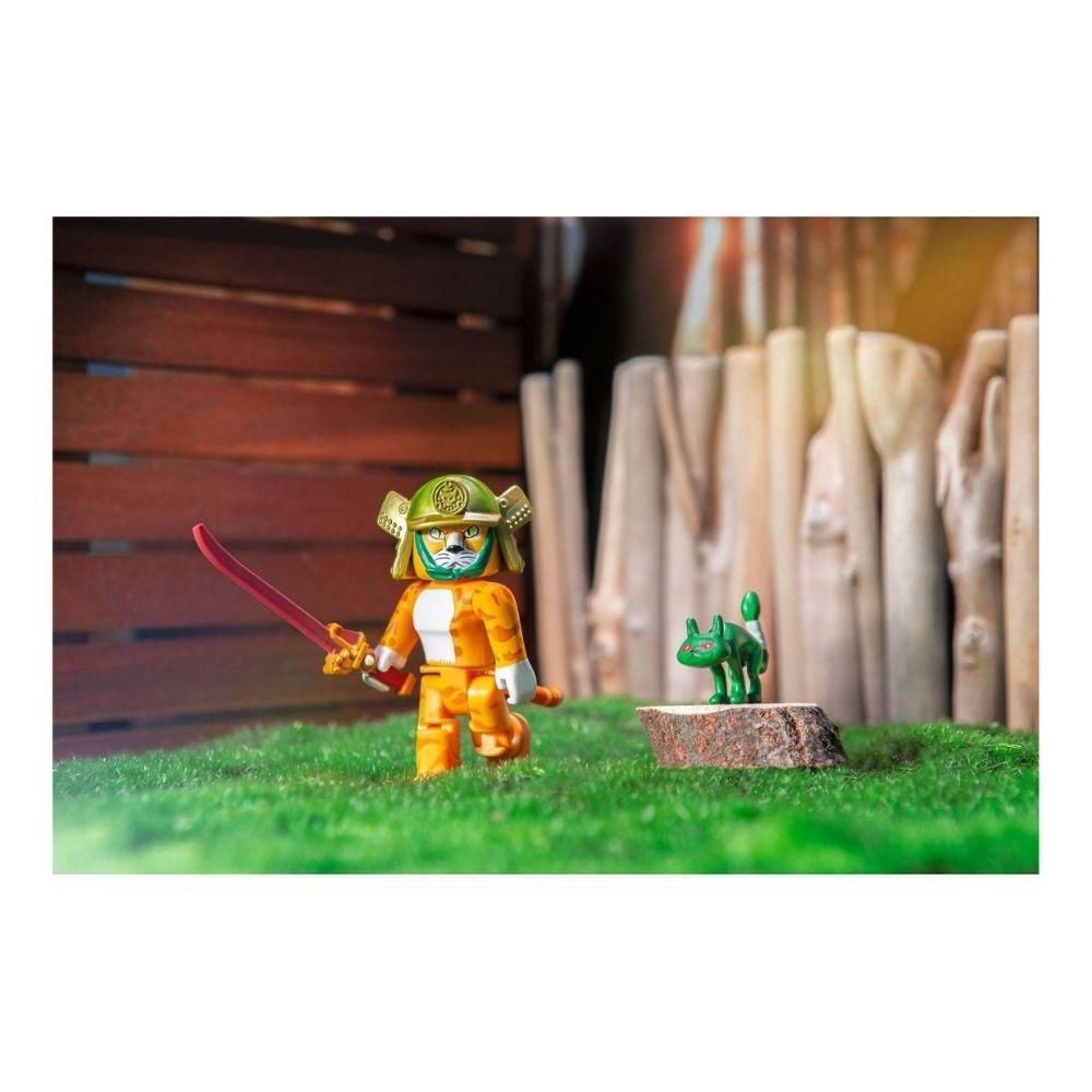 Roblox Avatar Shop Series Collection - Legend of Cat Figure Pack [Includes  Exclusive Virtual Item] 